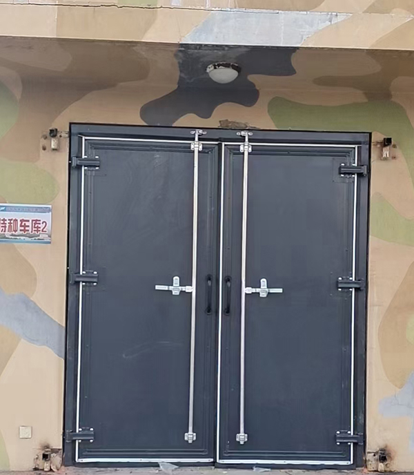 临渭工业平开门 临渭工业平开门