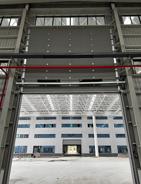 临渭工业提升门