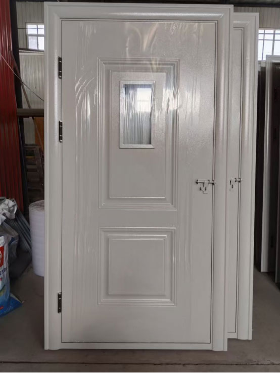 临渭学校教室门 临渭学校教室门